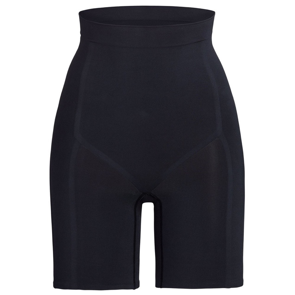 Skims High Waisted Bonded Short